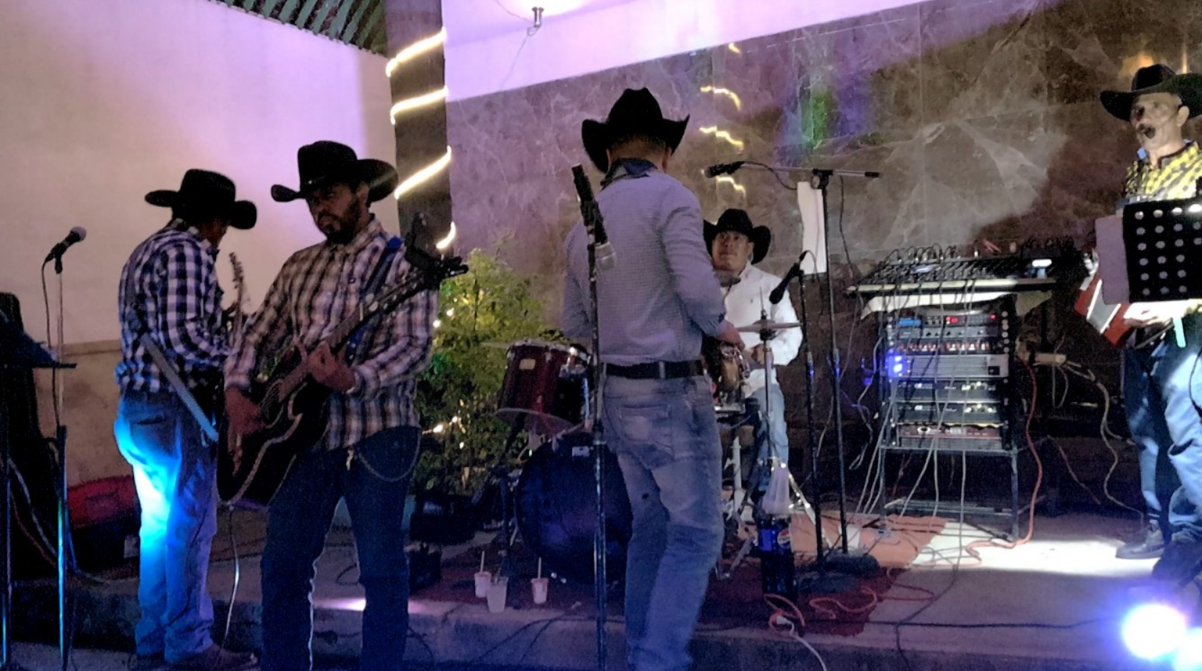 Grupo Deseo Norteño en presentación